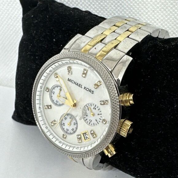 Michael Kors Ritz MK5057 Women\'s Silver Stainless Steel Analog Dial Watch NUL58 main image 9